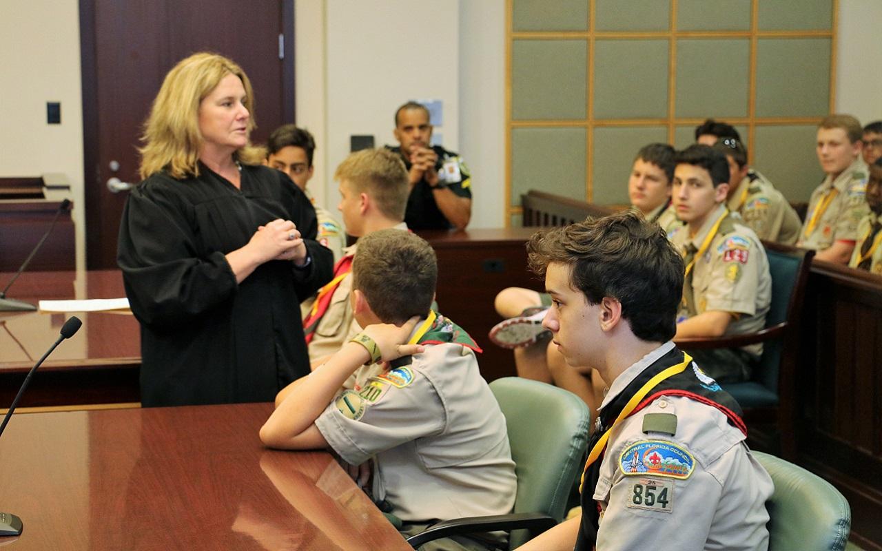 Circuit Judge Lisa Munyon talks to Boy Scouts