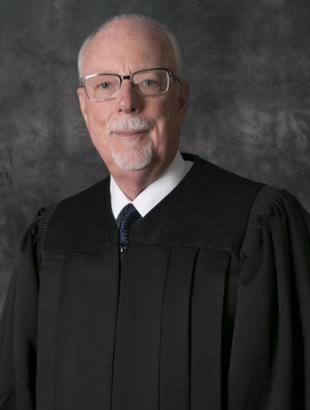 Judge Fred Lauten served in the Ninth Circuit from 1994 to 2019. Between 2015 and 2019, he served as Chief Judge of the circuit.